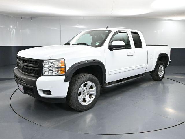 used 2013 Chevrolet Silverado 1500 car, priced at $11,800