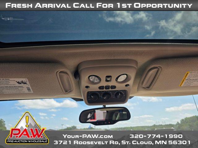 used 2004 Chevrolet Suburban car, priced at $4,999