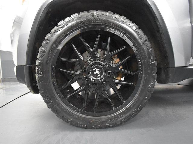used 2014 Jeep Grand Cherokee car, priced at $7,899