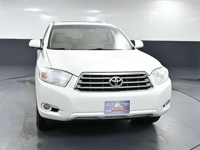 used 2009 Toyota Highlander car, priced at $7,999