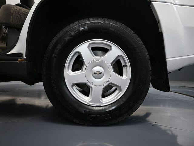 used 2003 Chevrolet TrailBlazer car, priced at $3,899