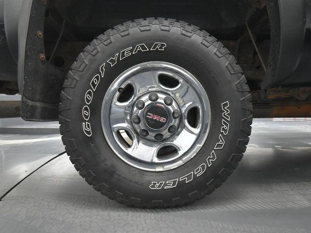 used 2005 GMC Sierra 2500 car, priced at $6,999