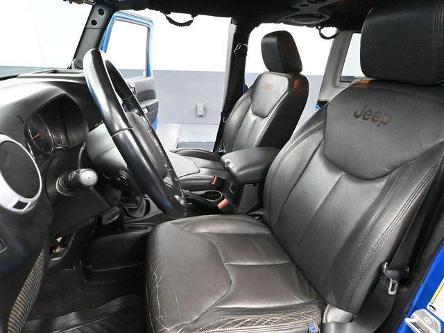 used 2014 Jeep Wrangler Unlimited car, priced at $15,999