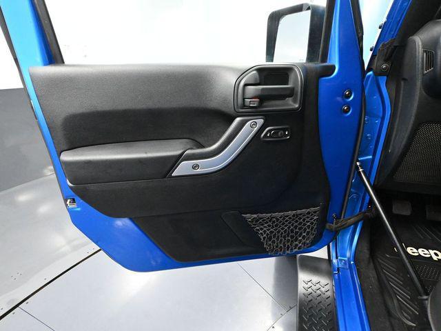 used 2014 Jeep Wrangler Unlimited car, priced at $15,999