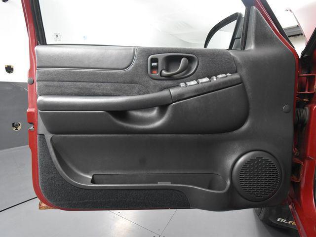 used 2000 Chevrolet Blazer car, priced at $2,999