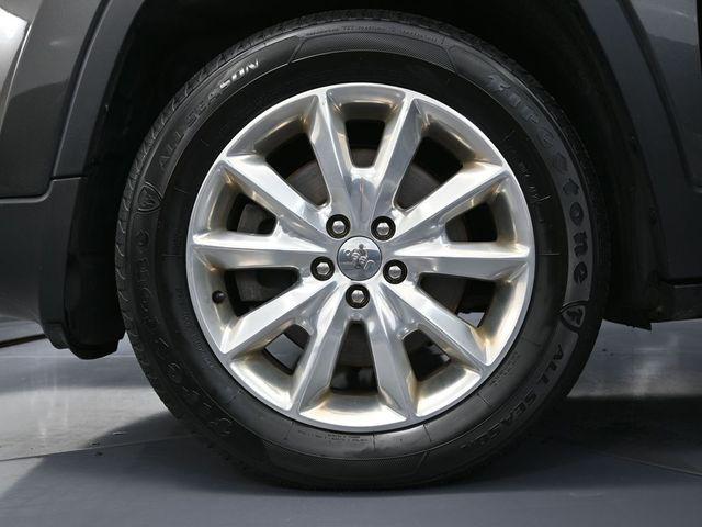 used 2017 Jeep Cherokee car, priced at $9,999