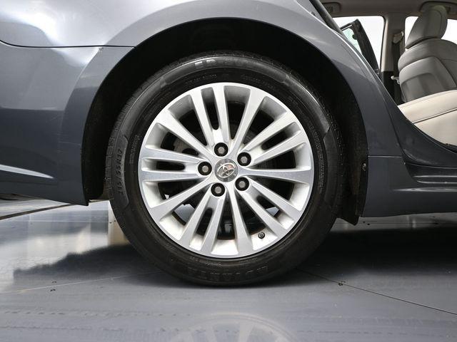 used 2013 Toyota Avalon Hybrid car, priced at $8,999