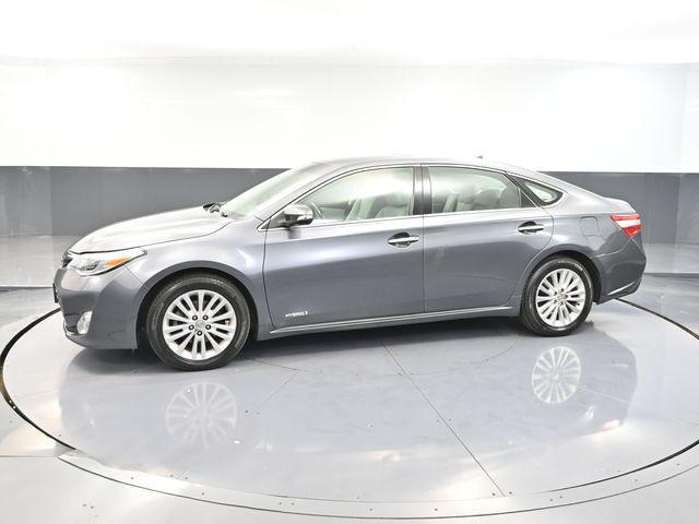 used 2013 Toyota Avalon Hybrid car, priced at $8,999
