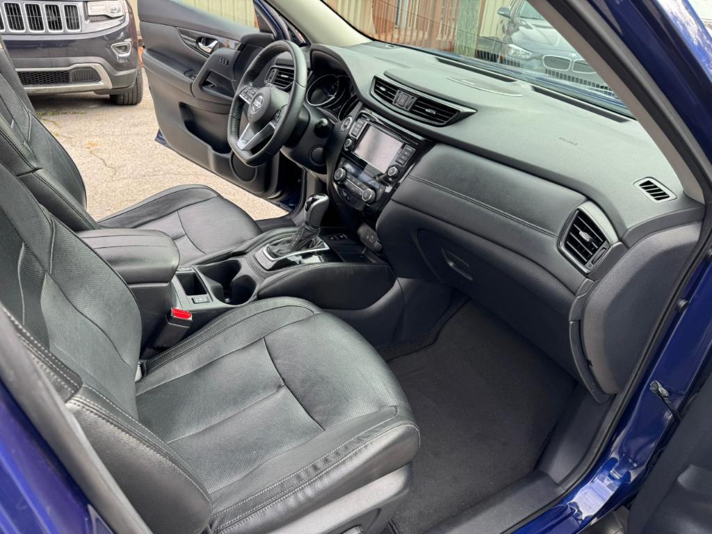 used 2020 Nissan Rogue car, priced at $12,499