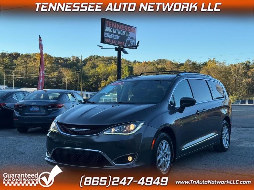 used 2020 Chrysler Pacifica car, priced at $12,199
