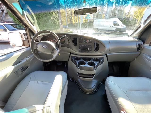 used 2007 Ford E350 Super Duty car, priced at $15,495