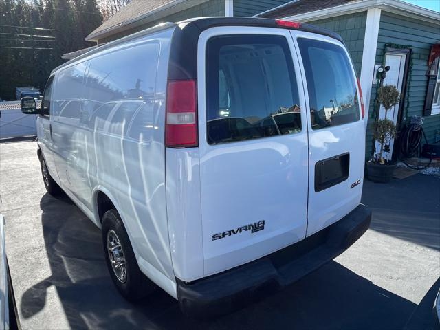 used 2008 GMC Savana 2500 car, priced at $10,995