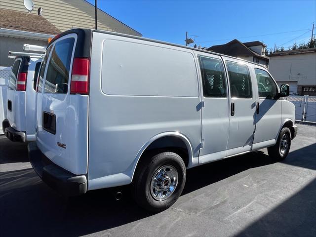 used 2008 GMC Savana 2500 car, priced at $10,995