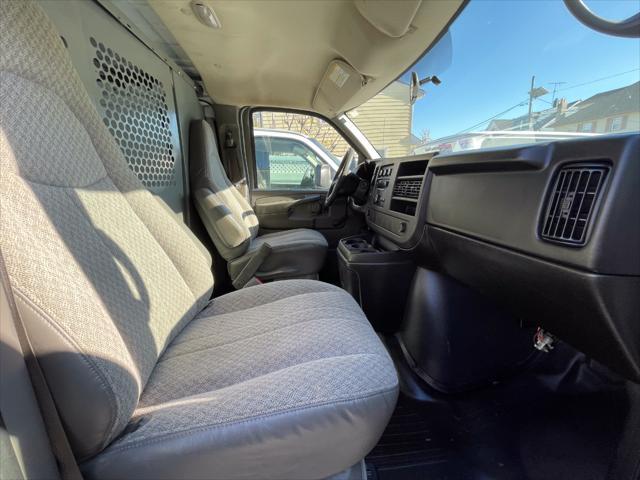 used 2008 GMC Savana 2500 car, priced at $10,995