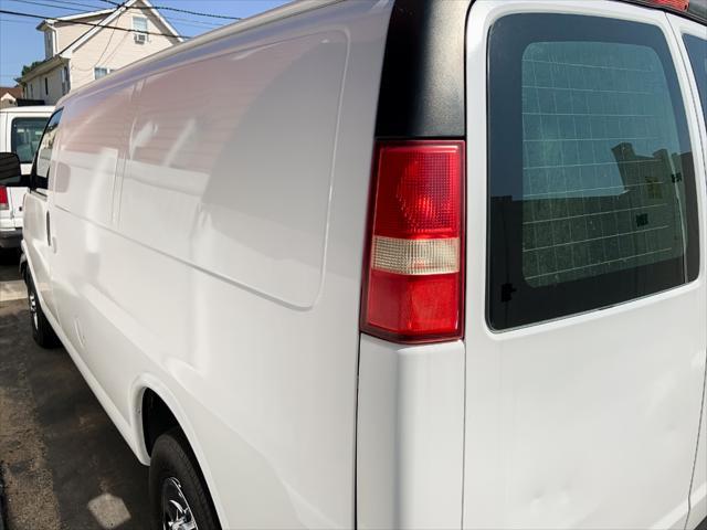 used 2007 Chevrolet Express 2500 car, priced at $10,295