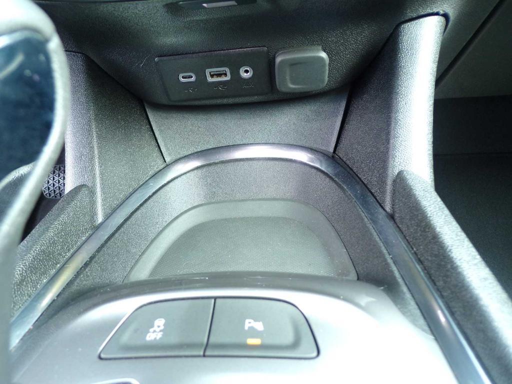 used 2024 Chevrolet Malibu car, priced at $25,988