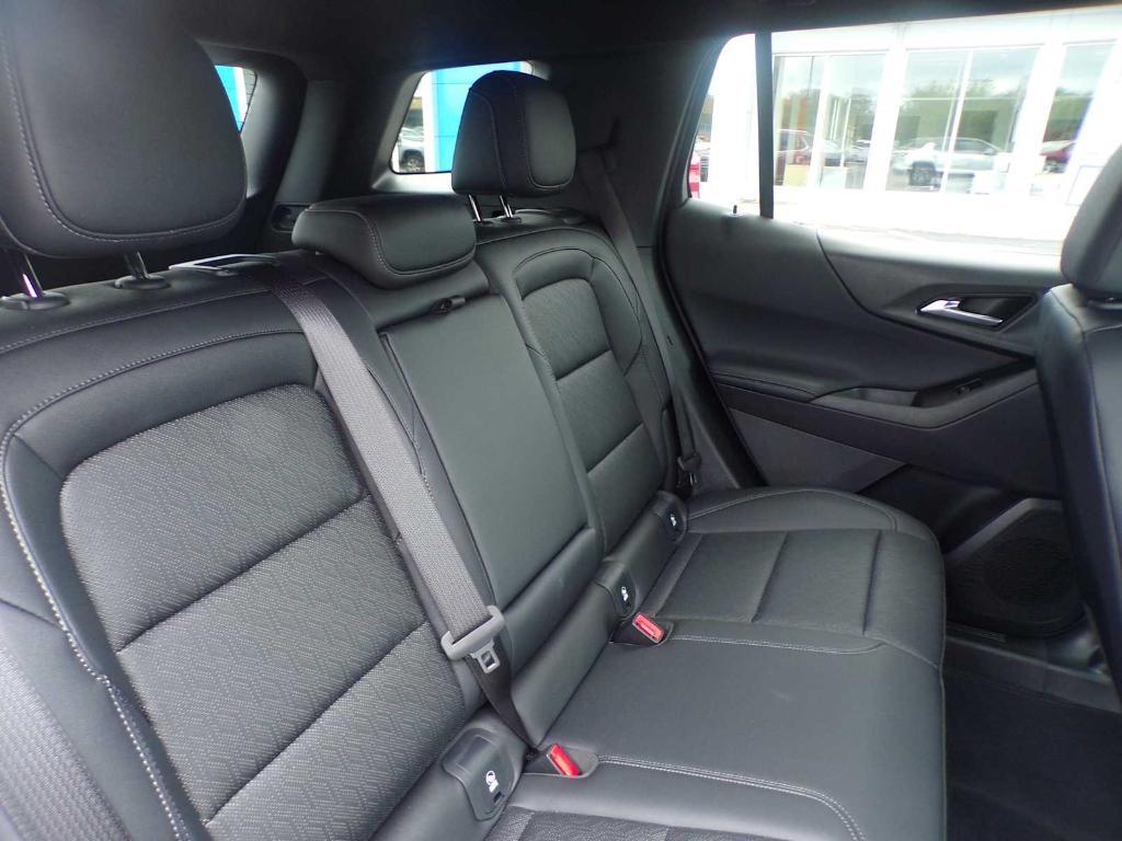 new 2026 Chevrolet Equinox car, priced at $32,769