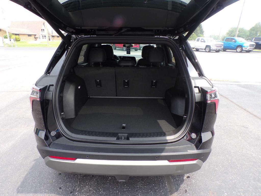 new 2026 Chevrolet Equinox car, priced at $29,679