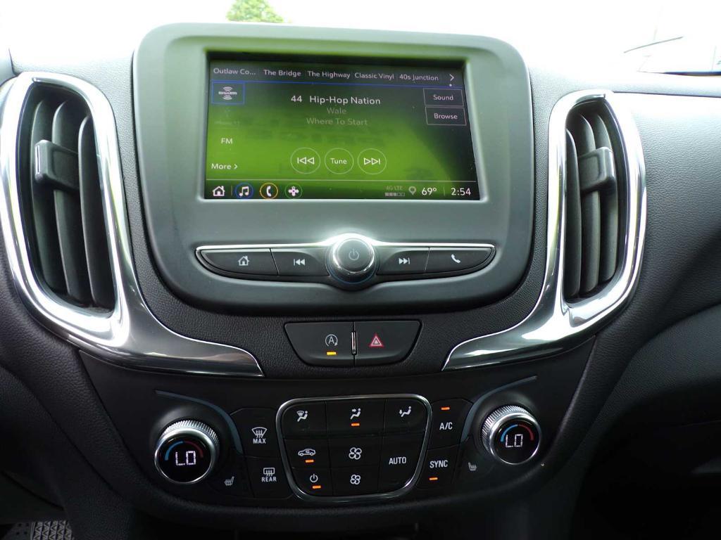 used 2024 Chevrolet Equinox car, priced at $24,944