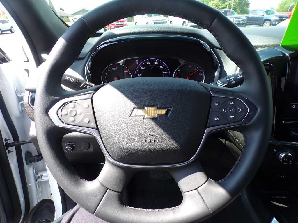 used 2023 Chevrolet Traverse car, priced at $42,981