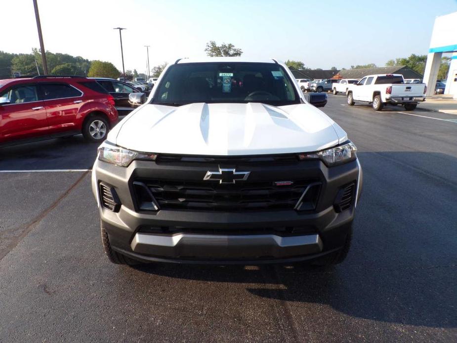 new 2024 Chevrolet Colorado car, priced at $39,677