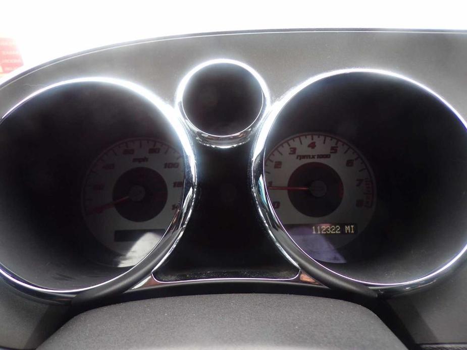 used 2006 Pontiac Solstice car, priced at $10,588