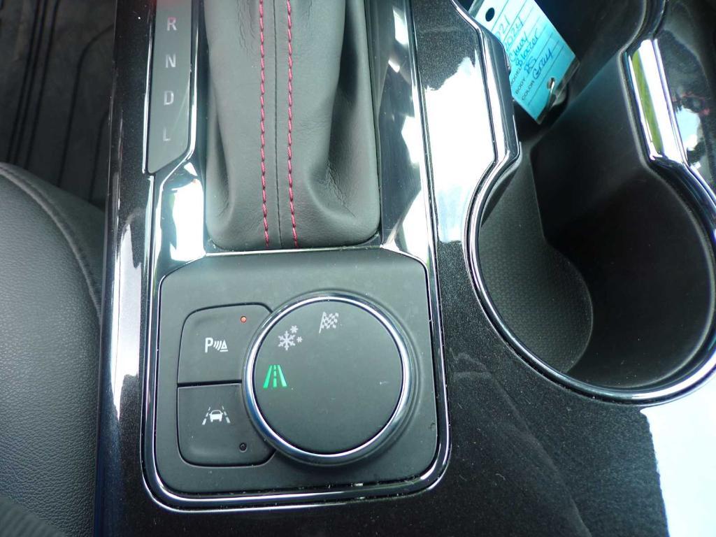 used 2024 Chevrolet Blazer car, priced at $37,977