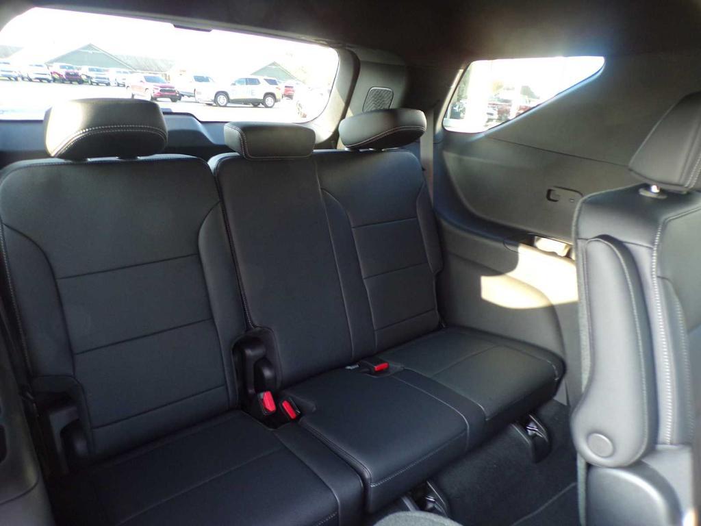 new 2026 Chevrolet Traverse car, priced at $41,506