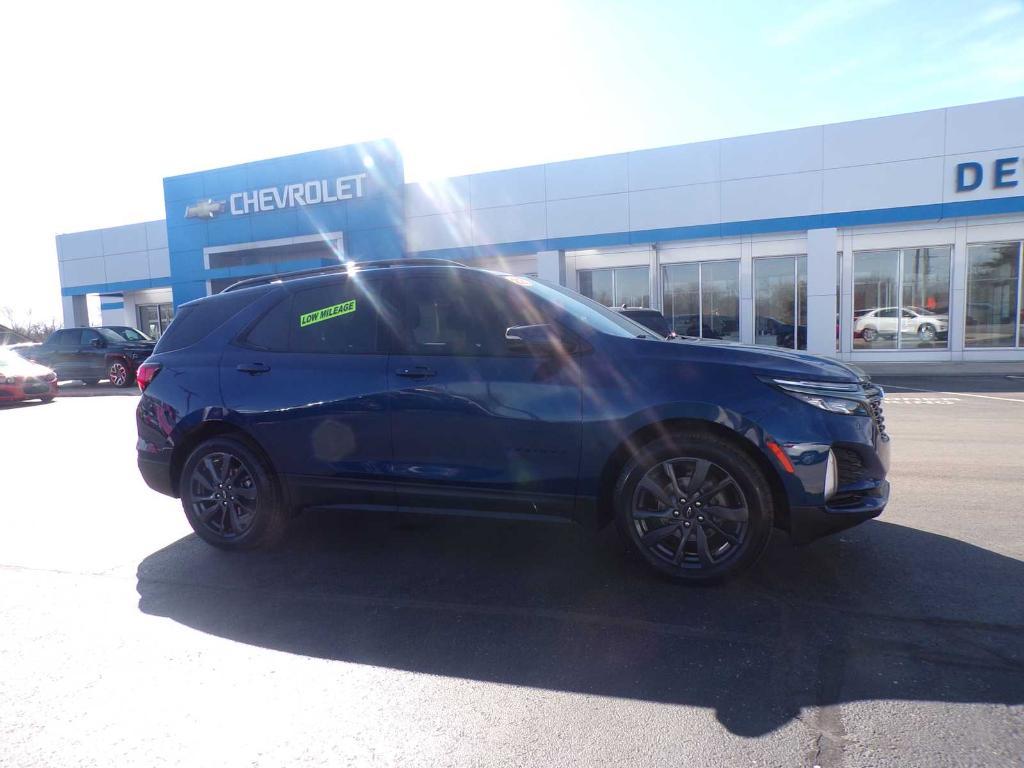 used 2022 Chevrolet Equinox car, priced at $25,688