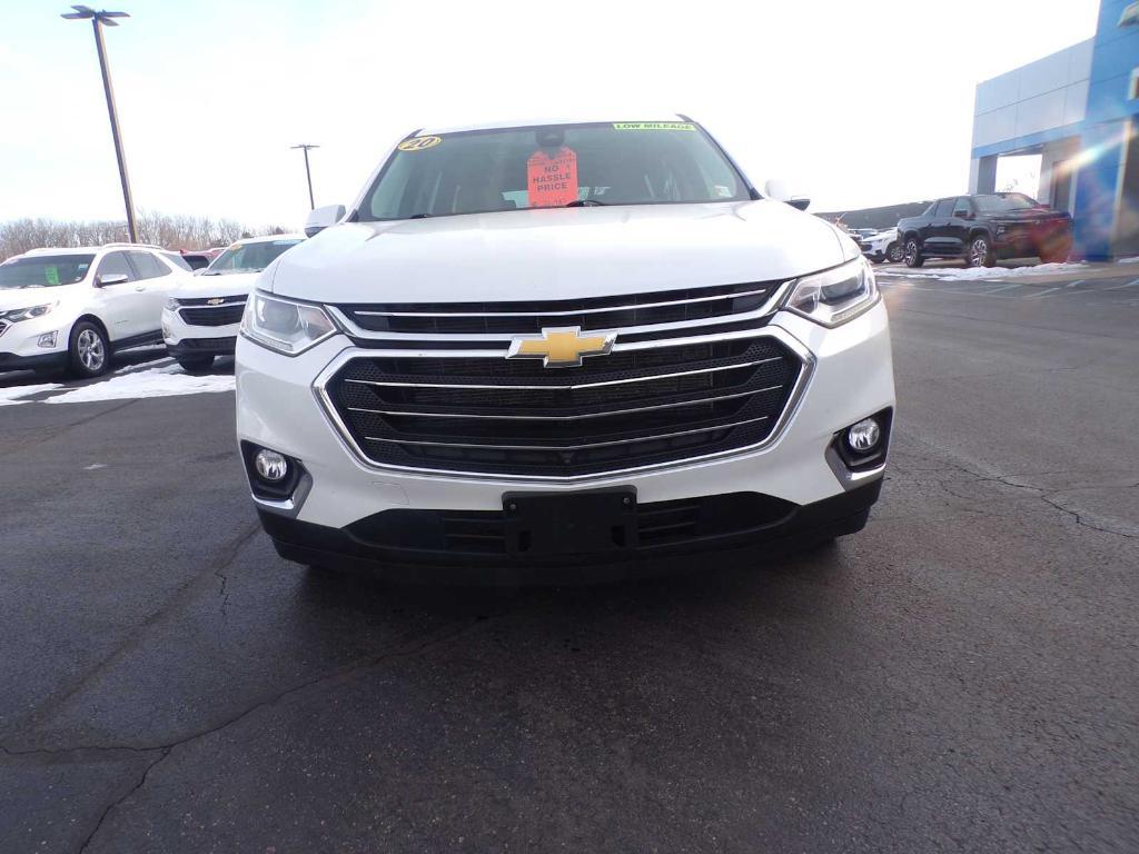 used 2020 Chevrolet Traverse car, priced at $22,987