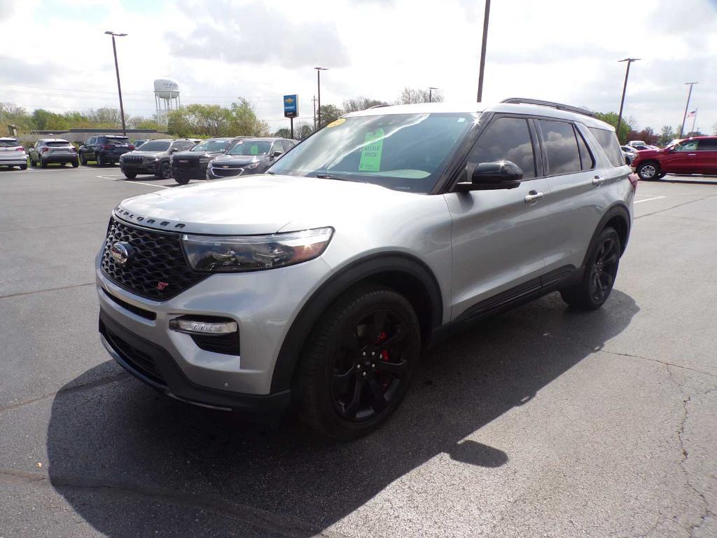 used 2022 Ford Explorer car, priced at $40,944