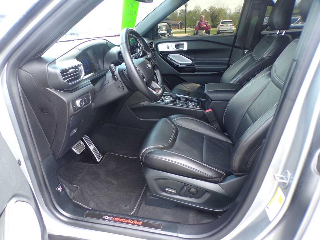 used 2022 Ford Explorer car, priced at $40,944