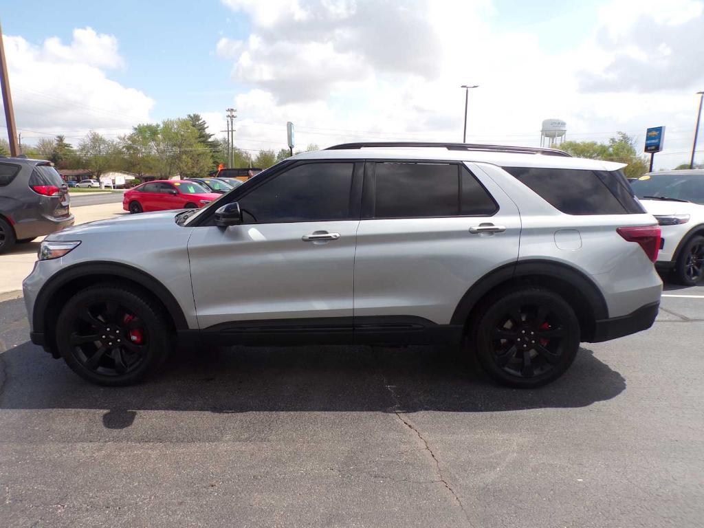 used 2022 Ford Explorer car, priced at $40,944