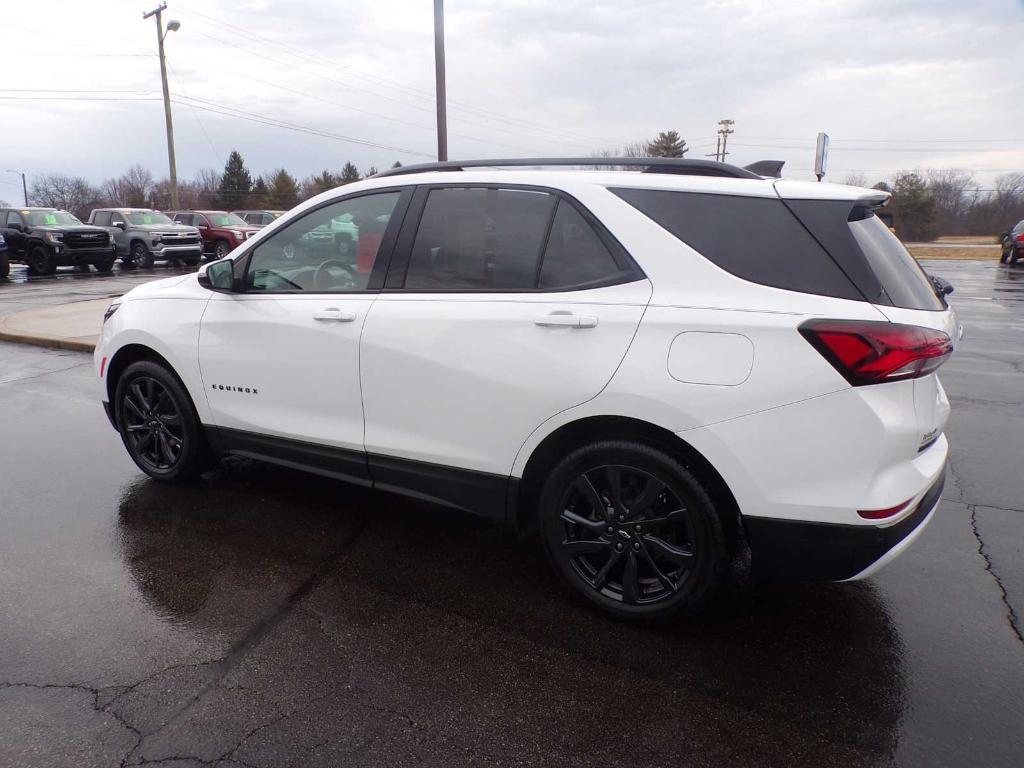 used 2022 Chevrolet Equinox car, priced at $26,944