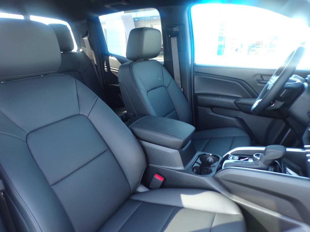 new 2025 Chevrolet Colorado car, priced at $41,338