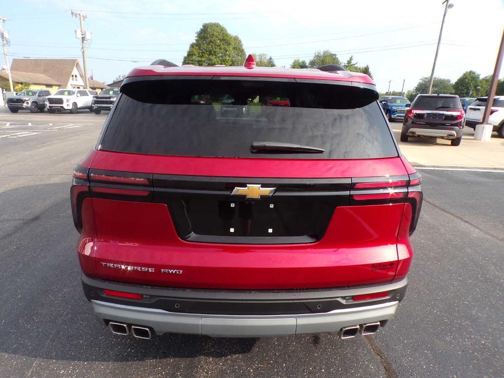 new 2026 Chevrolet Traverse car, priced at $43,770
