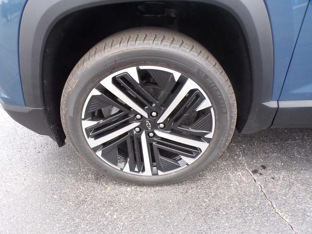 new 2026 Chevrolet Equinox car, priced at $34,491
