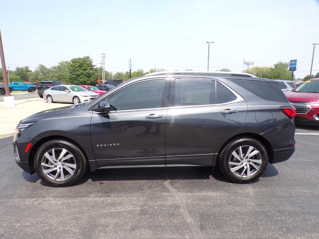 used 2022 Chevrolet Equinox car, priced at $25,977