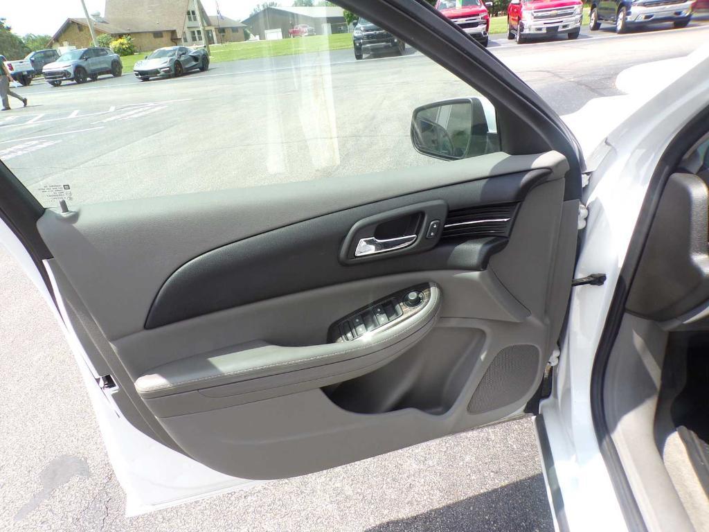 used 2015 Chevrolet Malibu car, priced at $10,988
