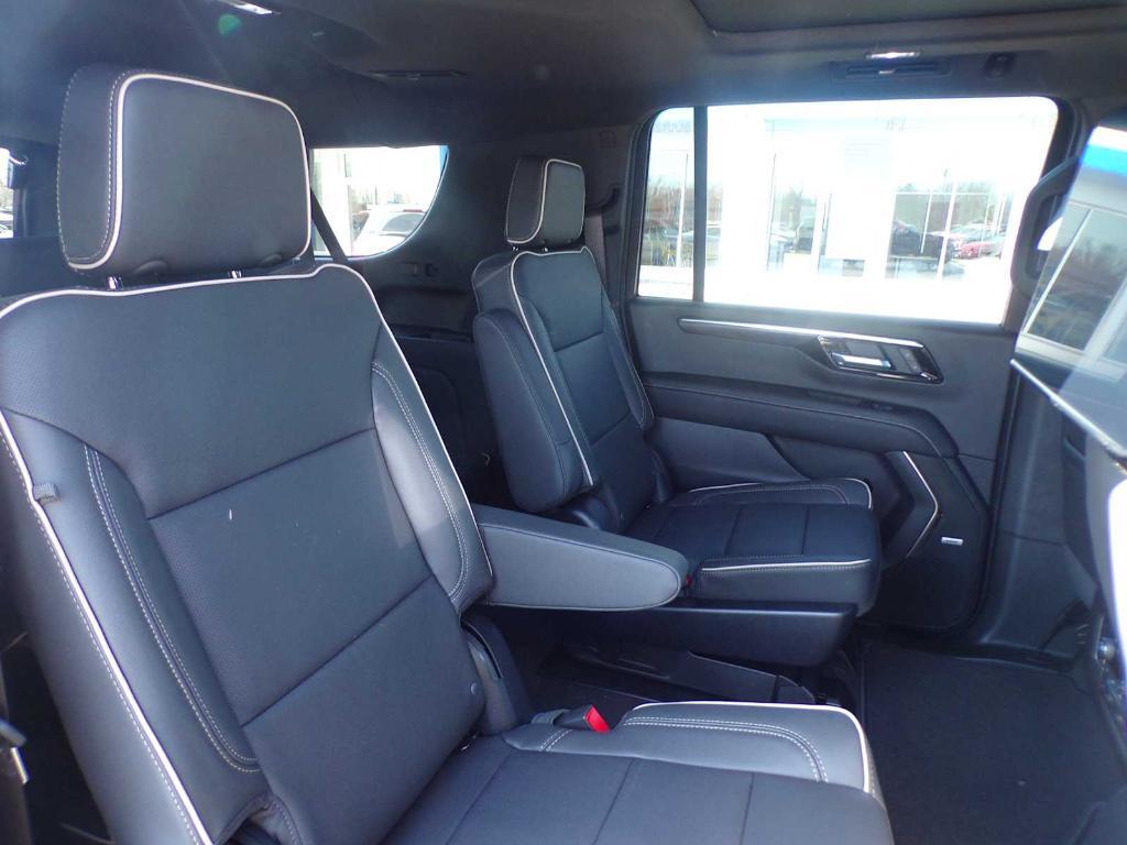 new 2025 Chevrolet Suburban car, priced at $80,198