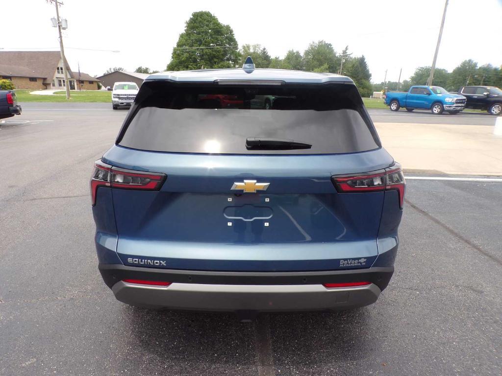 new 2026 Chevrolet Equinox car, priced at $30,505