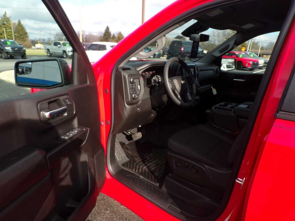 new 2025 Chevrolet Silverado 1500 car, priced at $46,468