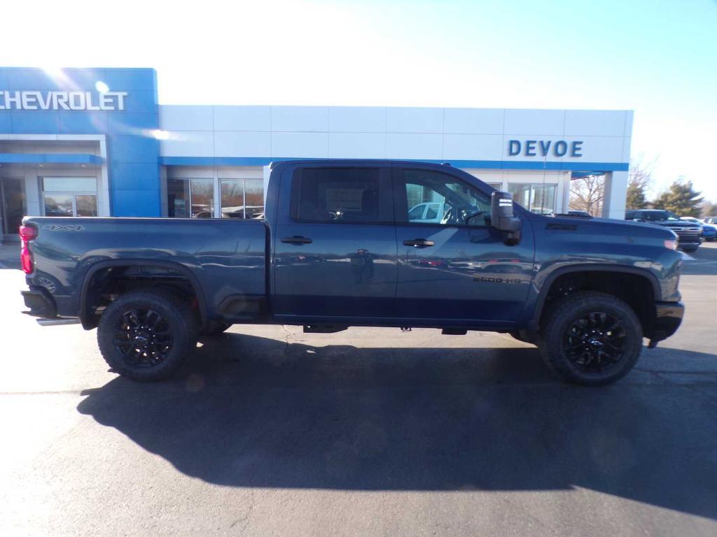 new 2025 Chevrolet Silverado 2500 car, priced at $52,589