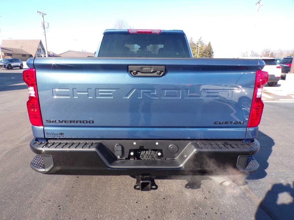 new 2025 Chevrolet Silverado 2500 car, priced at $52,589