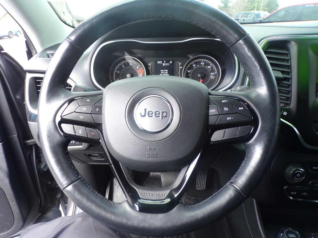 used 2021 Jeep Cherokee car, priced at $21,944