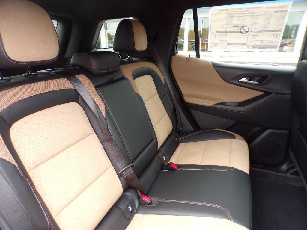 new 2026 Chevrolet Equinox car, priced at $36,290
