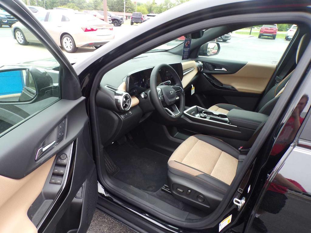 new 2026 Chevrolet Equinox car, priced at $36,290