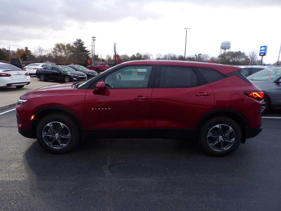 new 2025 Chevrolet Blazer car, priced at $35,392