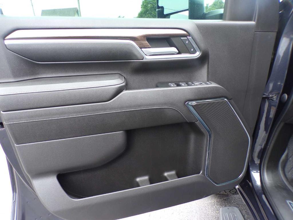 used 2024 Chevrolet Silverado 2500 car, priced at $53,941