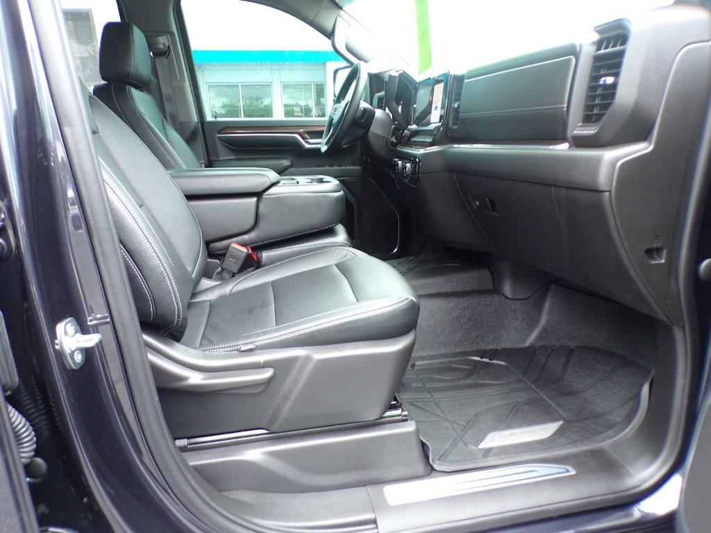 used 2024 Chevrolet Silverado 2500 car, priced at $53,941